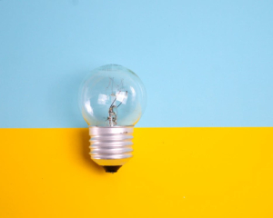 У трьох областях знеструмлено споживачів після нічної атаки РФ, споживання зростає