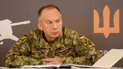 Мінус 19% переробки нафти. Сирський назвав результати ударів по РФ у січні